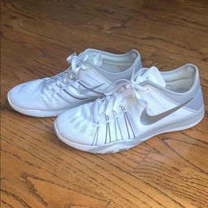 Women’s Nike Running Shoe